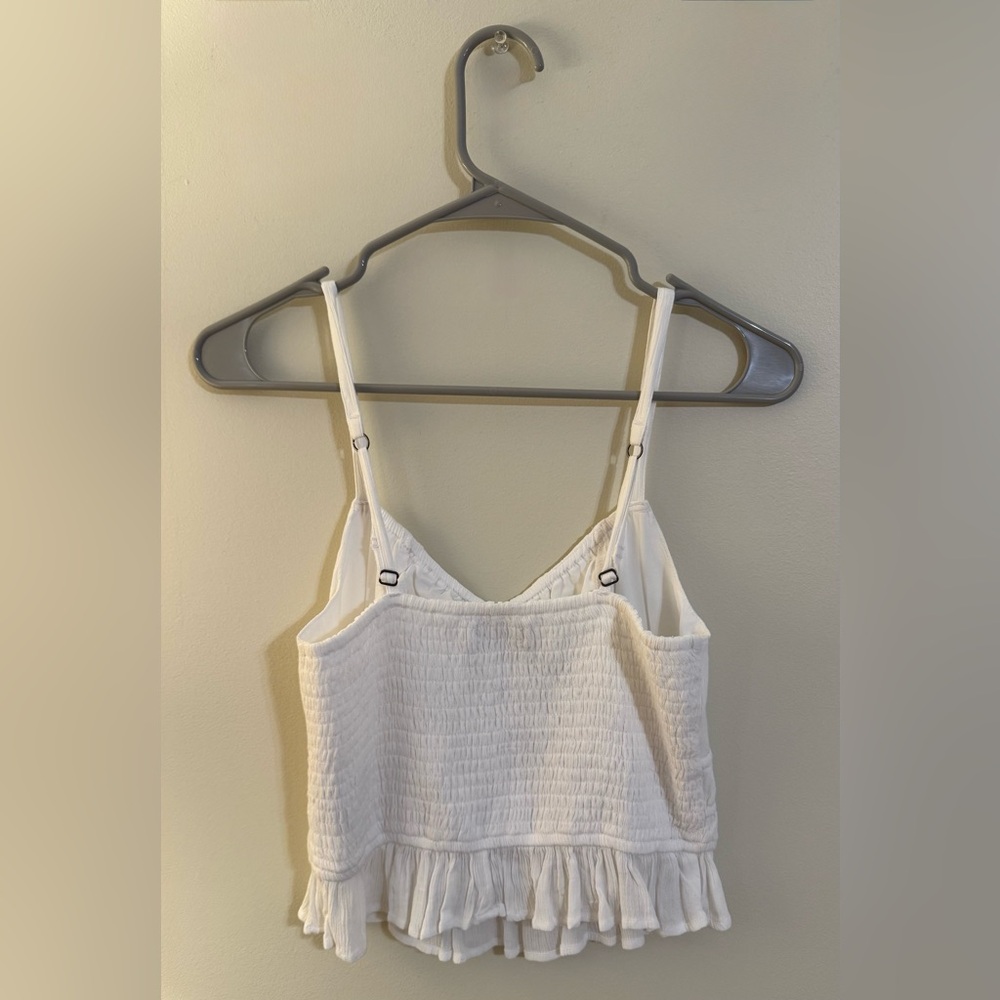 Hollister Ivory Top - Picture 2 of 3